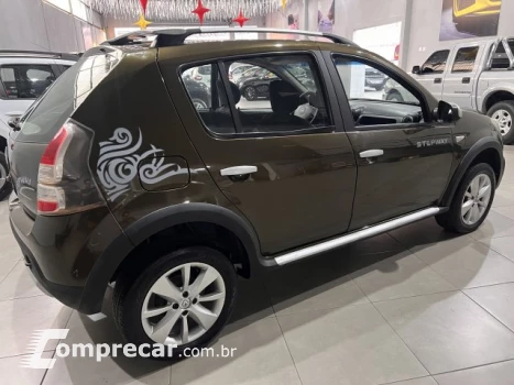 SANDERO - 1.6 STEPWAY 8V 4P MANUAL