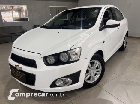 CHEVROLET SONIC SEDAN - 1.6 LT SEDAN 16V 4P AUTOMÁTICO 4 portas