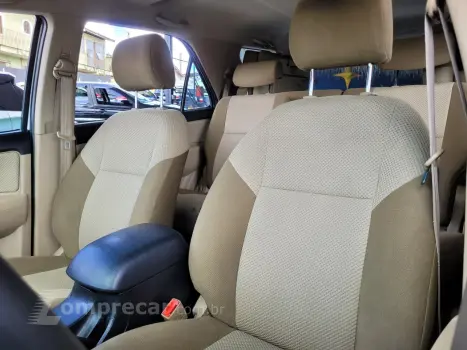 Hilux SW4 SR 4x2 2.7/ 2.7 Flex 16V Aut.