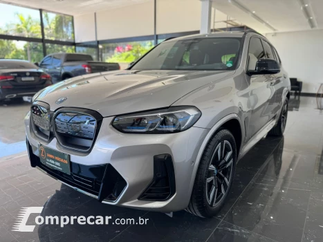 BMW IX3 M Sport 4 portas