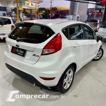 FIESTA 1.6 Titanium Hatch 16V