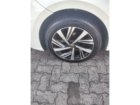 VIRTUS 1.0 200 TSI HIGHLINE AUTOMÁTICO