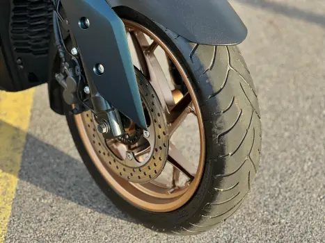 XMAX 250