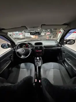 CLIO 1.0 Expression 16V