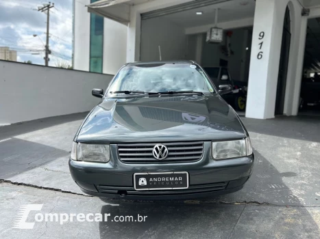 Santana 1.8 Mi 8V Gasolina 4P Manual