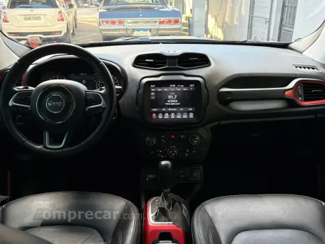 RENEGADE 2.0 16V Turbo Trailhawk 4X4