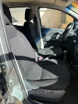 Uno Vivace Celeb. 1.0 EVO 8V 5P