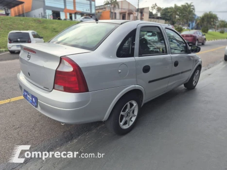 Corsa Sedan 1.0 MPFI 8V 71cv 4p