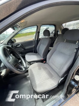 CORSA 1.0 MPFI Classic Sedan Life 8V