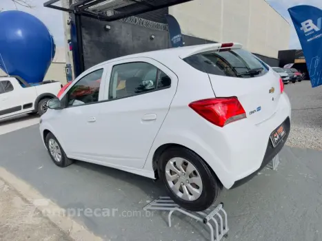 Onix Hatch 1.0 12V 4P FLEX LT