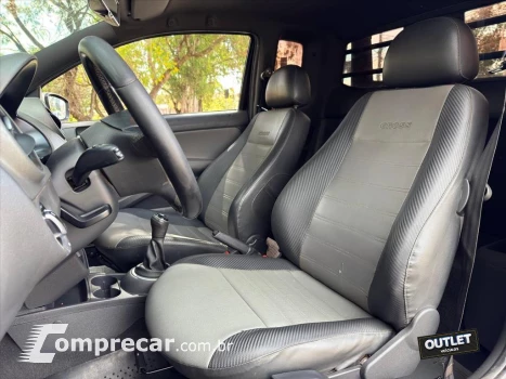SAVEIRO 1.6 CROSS CE 16V FLEX 2P MANUAL