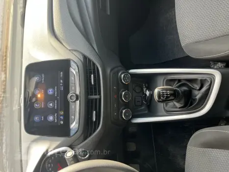 Onix Hatch 1.0 4P FLEX LT PLUS