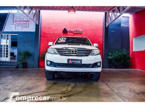 HILUX SW4 3.0 SRV 4X4 7 LUGARES 16V TURBO INTERCOOLER DIESEL