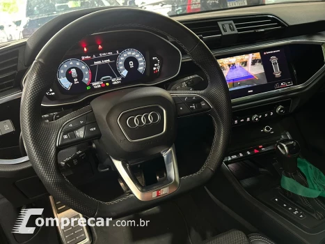 Q3 SPB Perf. Black 2.0 TFSI Tipt. Quat.