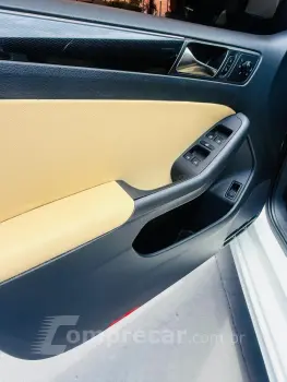 JETTA 2.0 TSI Highline