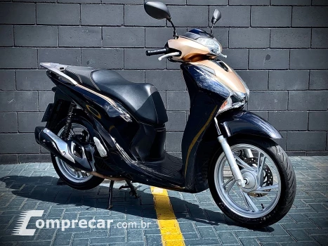 HONDA SH 150i DLX