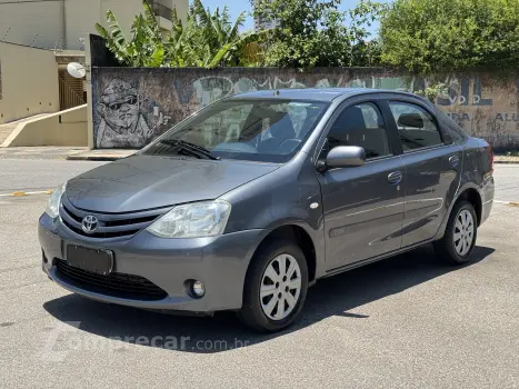 ETIOS 1.5 X Sedan 16V