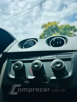 PRISMA  Sed. Maxx/ LT 1.4 8V ECONOF. 4p