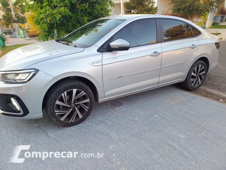 Volkswagen VIRTUS 1.0 200 TSI Highline 4 portas