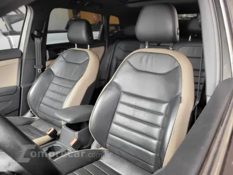 TAOS Highline 1.4 250 TSI Flex Aut.