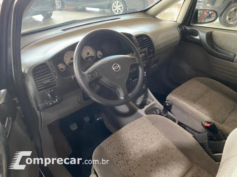 ZAFIRA 2.0 MPFI Elegance 8V