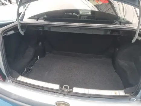 CORSA 1.0 MPFI Classic Sedan 8V