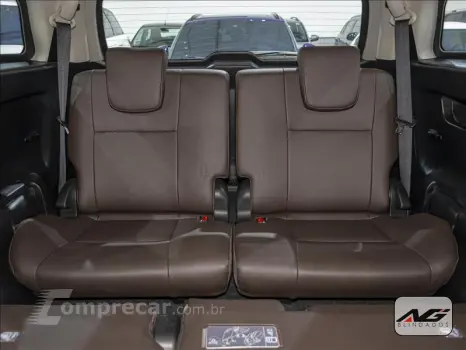 HILUX SW4 2.7 SRV 7 Lugares 4X2 16V