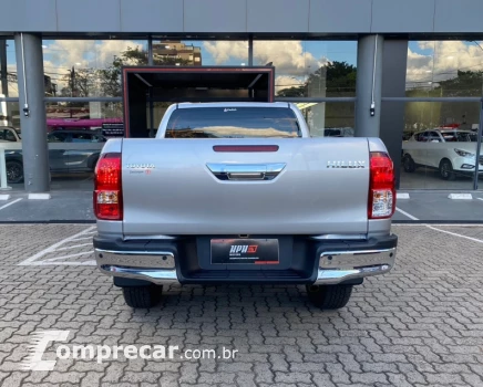 HILUX 2.8 D-4d Turbo CD SR 4X4