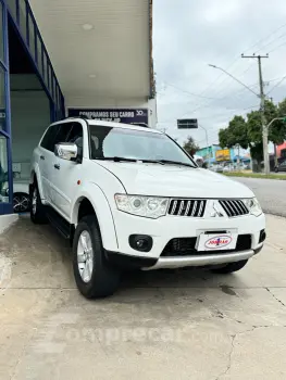 Pajero DAKAR 3.2 4x4 T.I. Dies. 5p Aut.