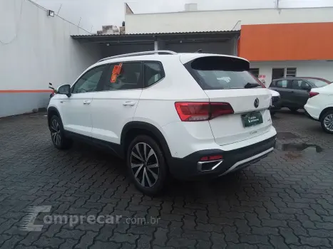 TAOS 1.4 250 TSI TOTAL FLEX HIGHLINE AUTOMÁTICO