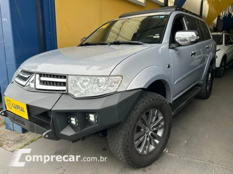 Pajero DAKAR 3.2 4x4 T.I. Dies. 5p Aut.