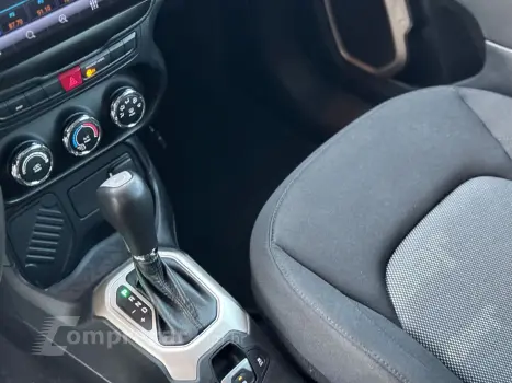 Renegade 1.8 16V Flex 4P Automático