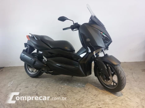 YAMAHA XMAX ABS