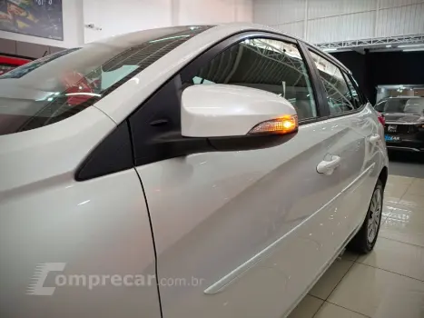 YARIS YARIS XL 1.5 Flex 16V 5p Aut.