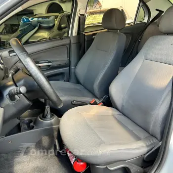 VOYAGE 1.0 12V MPI Totalflex Trendline