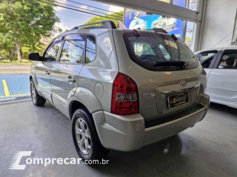 TUCSON 2.0 MPFI GLS 16V 143CV 2WD GASOLINA 4P AUTOMÁTICO