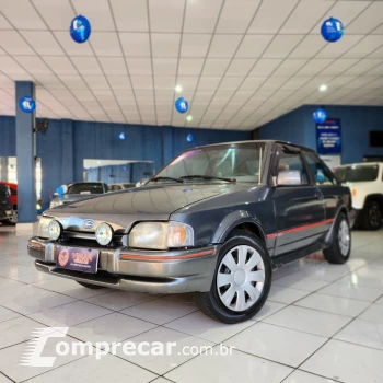 FORD ESCORT 1.8 XR3 8V 2 portas