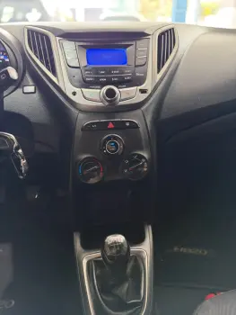 HB20 1.6 Comfort Plus 16V