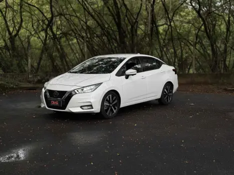 NISSAN VERSA 1.6 16V FLEX EXCLUSIVE XTRONIC 4 portas