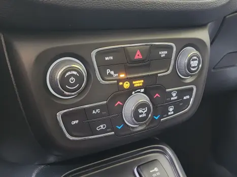 COMPASS SPORT 2.0 4x2 Flex 16V Aut.