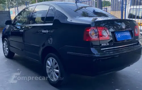 Polo Sedan 1.6 4P FLEX COMFORTLINE I-MOTION AUTOMATIZADO