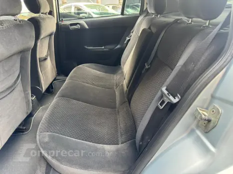 ASTRA 2.0 MPFI Advantage 8V