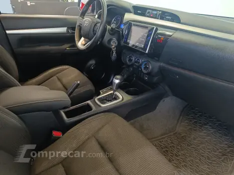 HILUX 2.7 SR 4X2 CD 16V 4P AUTOMÁTICO