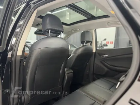 TRACKER 1.2 Turbo Premier