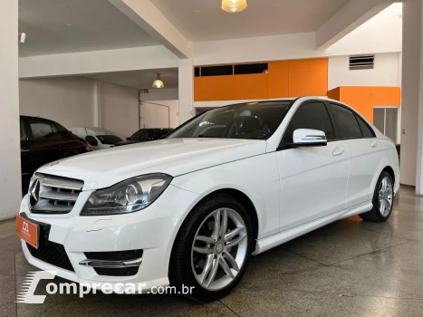 Mercedes-Benz C 180 1.6 CGI 16V Turbo 4 portas