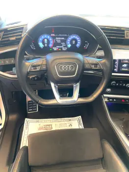 Q3 1.4 TFSI Black Edition S Tronic