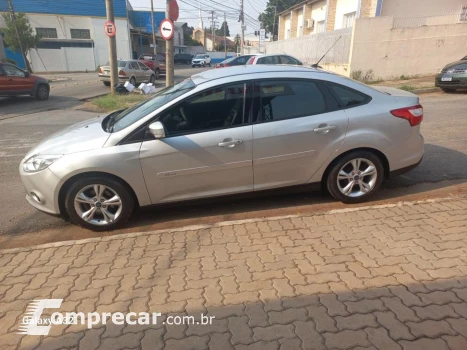 Focus 2.0 S Sedan 16V Flex 4P Powershift