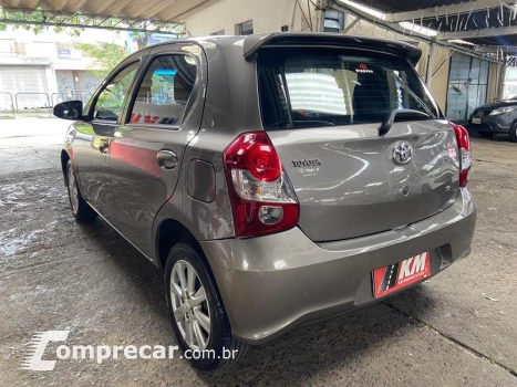 ETIOS HATCH X PLUS 15 MT