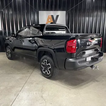 RAMPAGE 2.0 Turbo Rebel 4X4