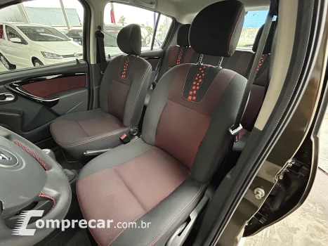 SANDERO 1.6 16V SCE Stepway